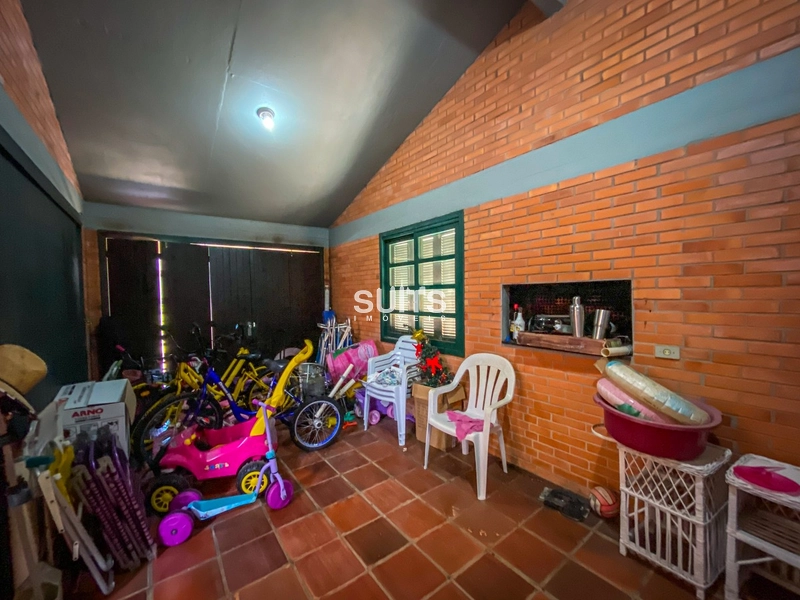 Excelente sobrado de esquina próximo ao mar no Centro de Xangri-Lá: 27ª foto da galeria de imagens do imóvel