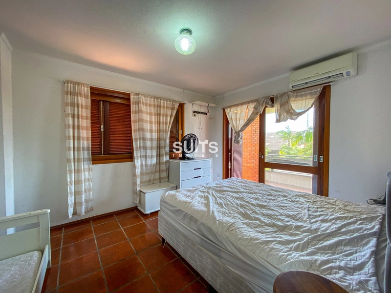 Excelente sobrado de esquina próximo ao mar no Centro de Xangri-Lá: 39ª foto da galeria de imagens do imóvel