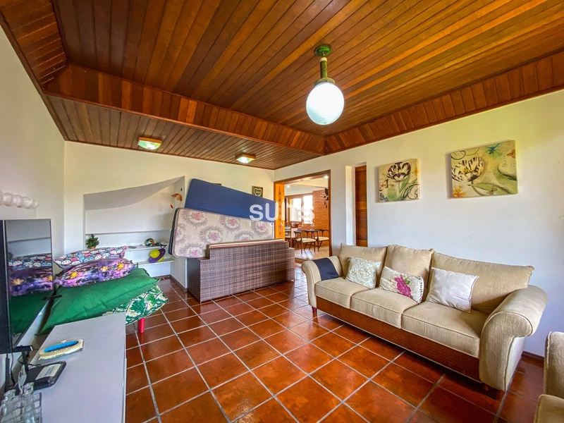 Excelente sobrado de esquina próximo ao mar no Centro de Xangri-Lá: 14ª foto da galeria de imagens do imóvel