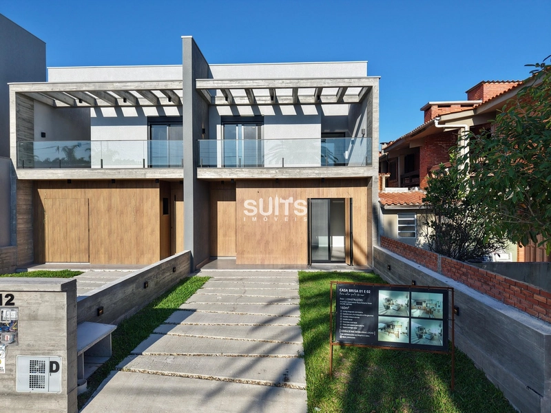 Excelente duplex à venda no Centro da praia de Xangri-Lá: 2ª foto da galeria de imagens do imóvel