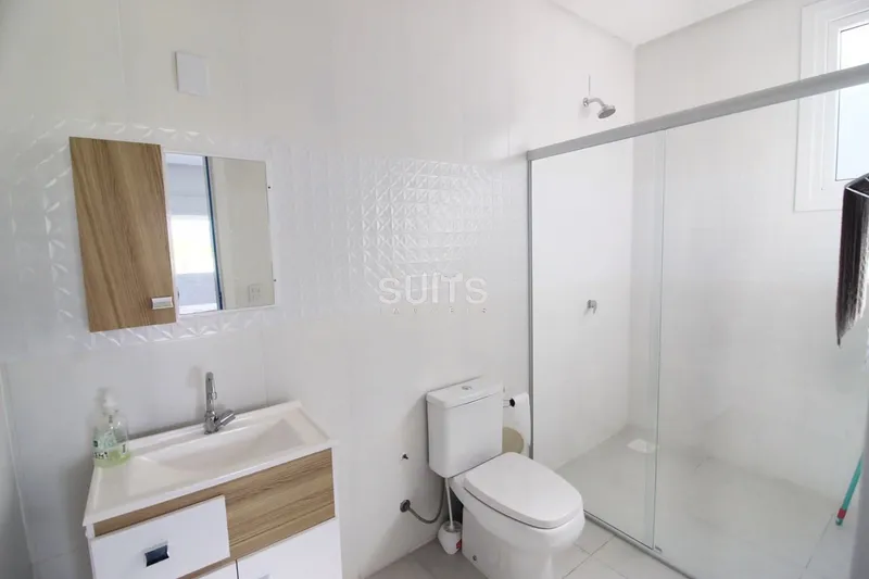 Linda casa com fundos para a área verde no condomínio Riviera: 13ª foto da galeria de imagens do imóvel