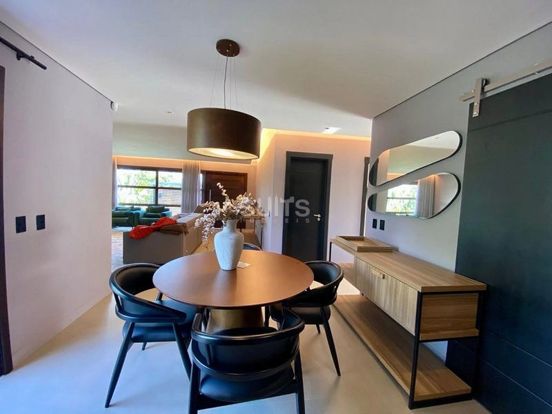 Belíssima casa à venda em Atlântida : 8ª foto da galeria de imagens do imóvel