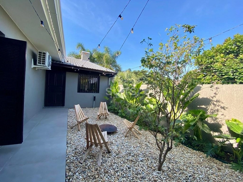 Belíssima casa à venda em Atlântida : 35ª foto da galeria de imagens do imóvel