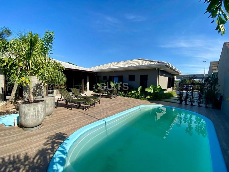 Belíssima casa à venda em Atlântida : 39ª foto da galeria de imagens do imóvel