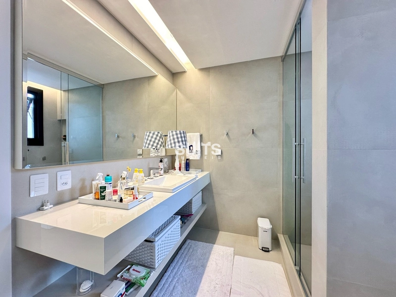 Mansão com 02 terrenos na beira do lago no cond. Bosques de Atlântida: 56ª foto da galeria de imagens do imóvel