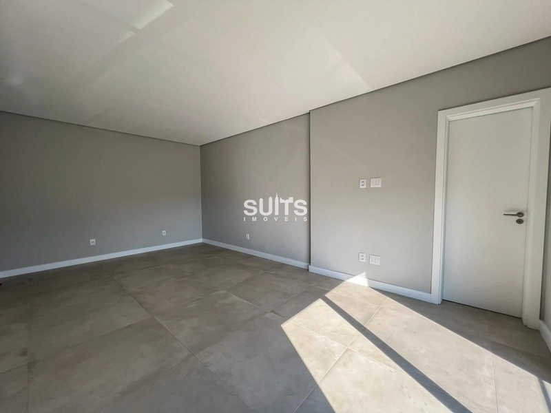 Excelente sobrado frente norte à venda no condomínio Sunset: 16ª foto da galeria de imagens do imóvel