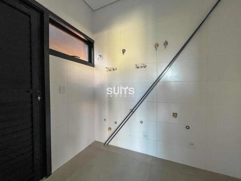 Excelente sobrado frente norte à venda no condomínio Sunset: 23ª foto da galeria de imagens do imóvel