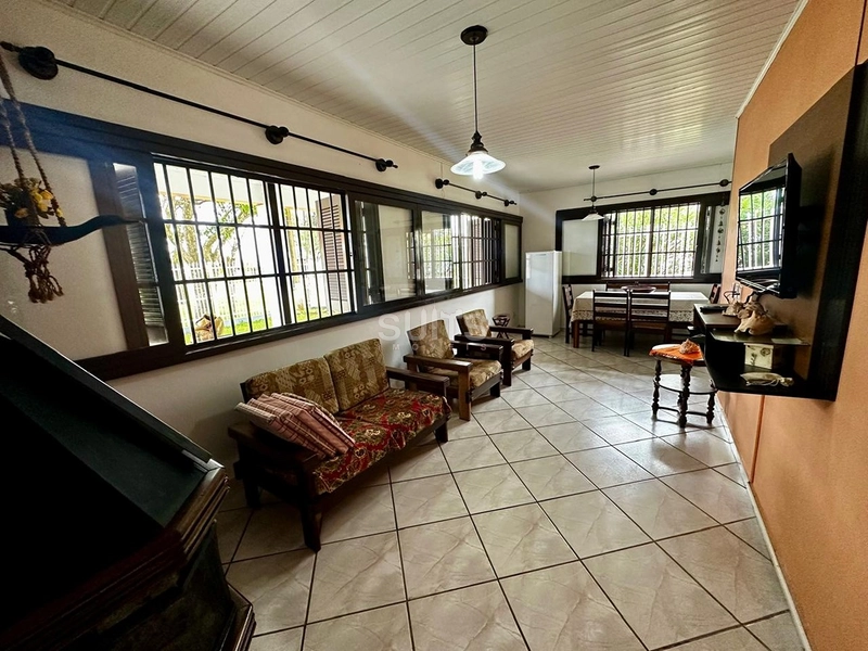 Casa à venda no Centro : 5ª foto da galeria de imagens do imóvel