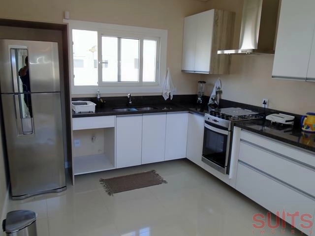 Sobrado em excelente localização próximo ao mar na praia de Atlântida: 16ª foto da galeria de imagens do imóvel