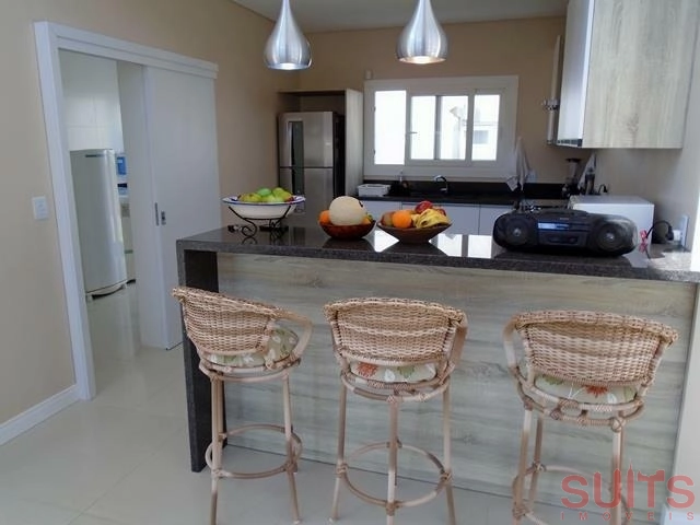 Sobrado em excelente localização próximo ao mar na praia de Atlântida: 15ª foto da galeria de imagens do imóvel