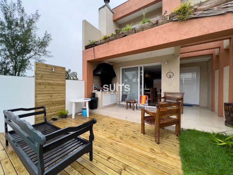 Sobrado à venda bem localizado, no bairro Arpoador!: 1ª foto da galeria de imagens do imóvel