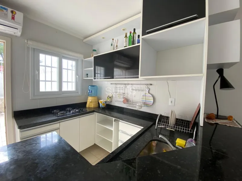 Excelente sobrado duplex à venda no Centro de Xangri-Lá: 6ª foto da galeria de imagens do imóvel