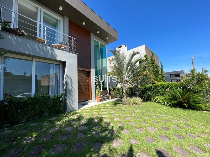 Excelente sobrado à venda no condomínio Las Palmas: 1ª foto da galeria de imagens do imóvel