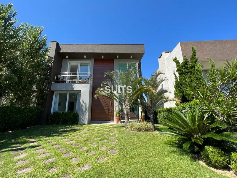 Excelente sobrado à venda no condomínio Las Palmas: 2ª foto da galeria de imagens do imóvel