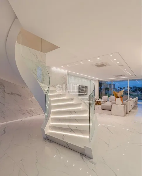 Linda Mansão no Condominio Sense: 9ª foto da galeria de imagens do imóvel