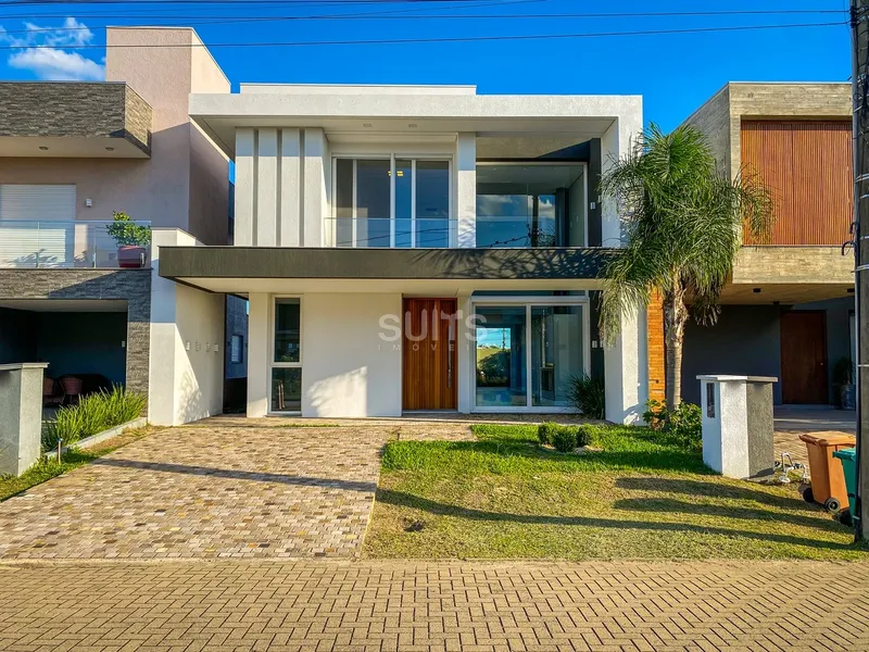 Excelente sobrado à venda no condomínio Blue em Xangri-Lá: 1ª foto da galeria de imagens do imóvel