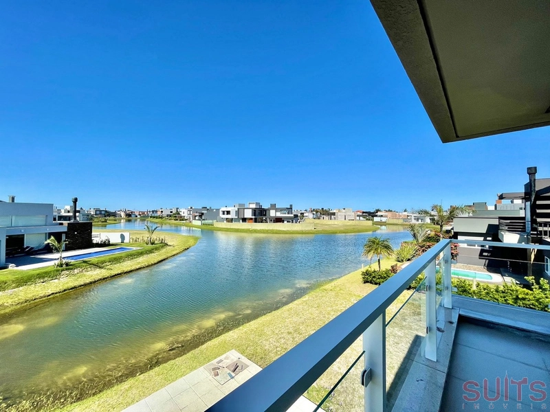 Excelente sobrado beira lago no condomínio Riviera: 40ª foto da galeria de imagens do imóvel