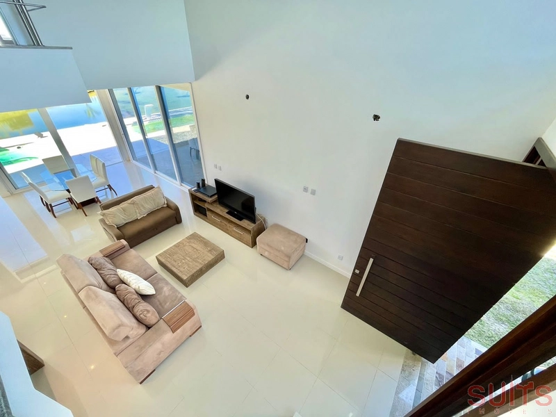 Excelente sobrado beira lago no condomínio Riviera: 29ª foto da galeria de imagens do imóvel