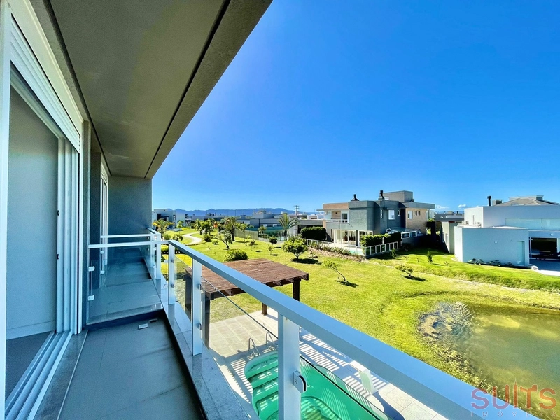 Excelente sobrado beira lago no condomínio Riviera: 39ª foto da galeria de imagens do imóvel