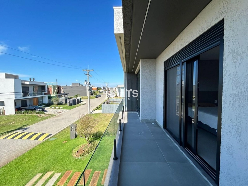 Excelente sobrado beira lago à venda no condomínio Sunset em Xangri-lá: 5ª foto da galeria de imagens do imóvel