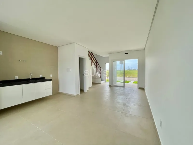 Lindo duplex à venda no bairro planejado Nova Xangri-Lá: 4ª foto da galeria de imagens do imóvel