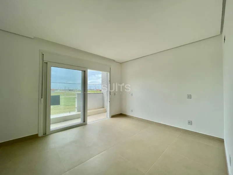 Lindo duplex à venda no bairro planejado Nova Xangri-Lá: 3ª foto da galeria de imagens do imóvel