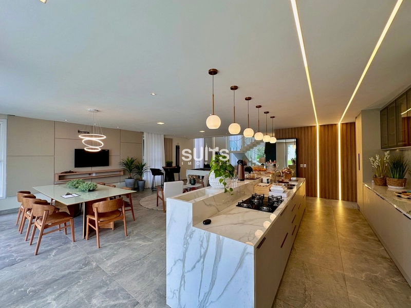 Mansão beira lago de alto padrão no condomínio Enseada: 19ª foto da galeria de imagens do imóvel