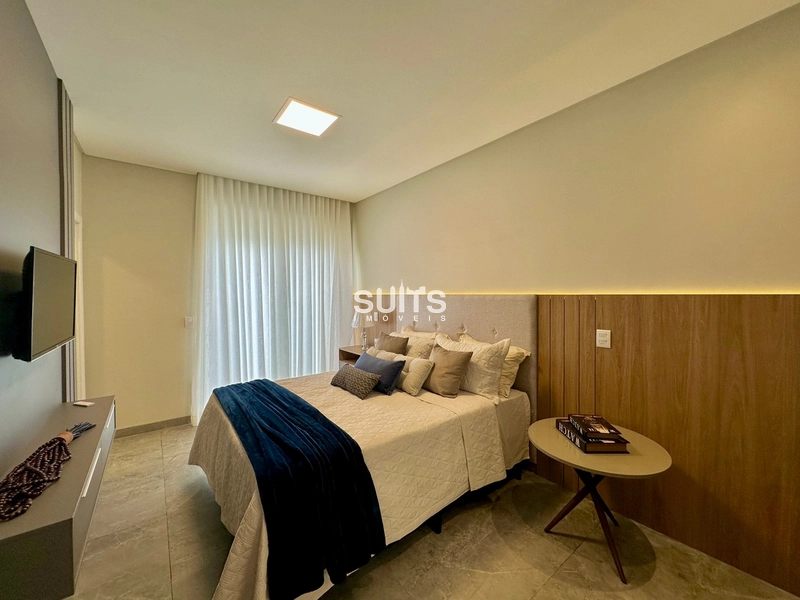 Mansão beira lago de alto padrão no condomínio Enseada: 22ª foto da galeria de imagens do imóvel