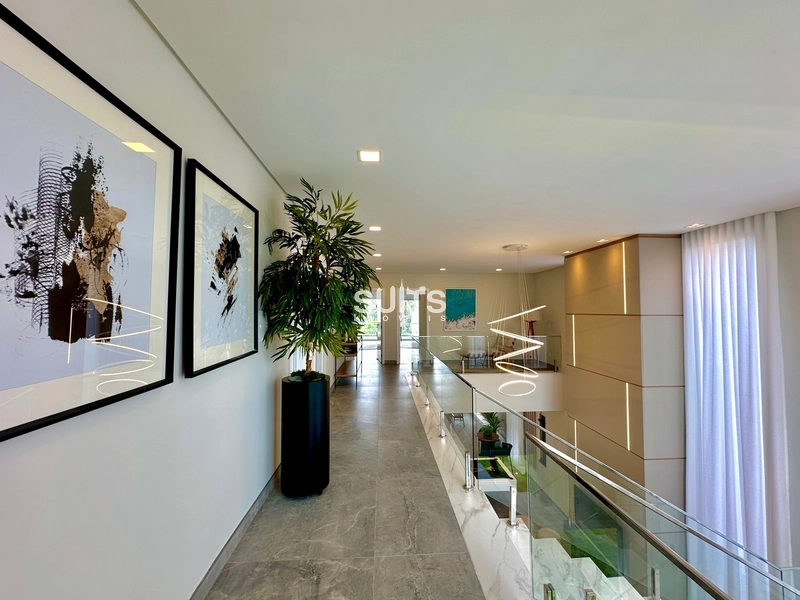 Mansão beira lago de alto padrão no condomínio Enseada: 26ª foto da galeria de imagens do imóvel