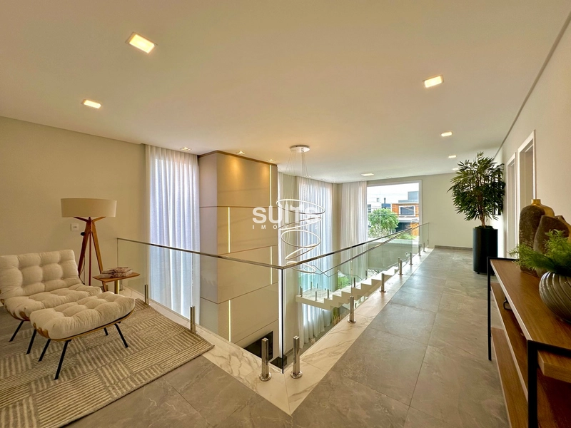 Mansão beira lago de alto padrão no condomínio Enseada: 28ª foto da galeria de imagens do imóvel