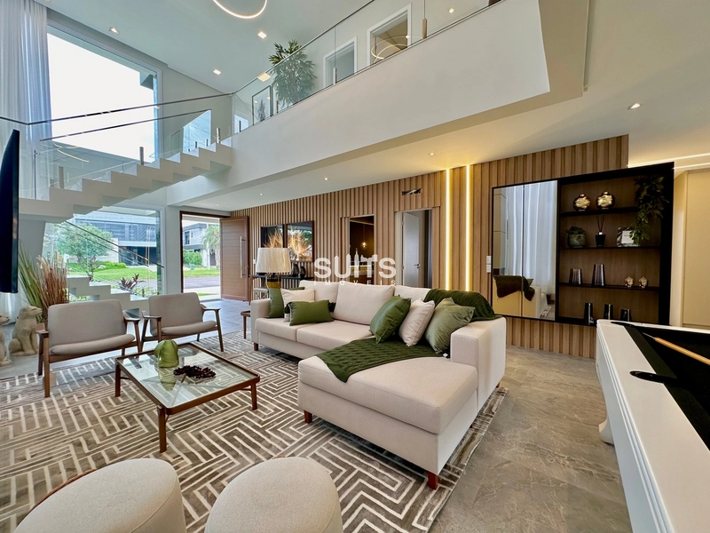 Mansão beira lago de alto padrão no condomínio Enseada: 11ª foto da galeria de imagens do imóvel