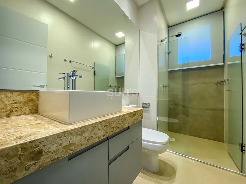 Incrível sobrado mobiliado e decorado à venda no condomínio Enseada: 40ª foto da galeria de imagens do imóvel