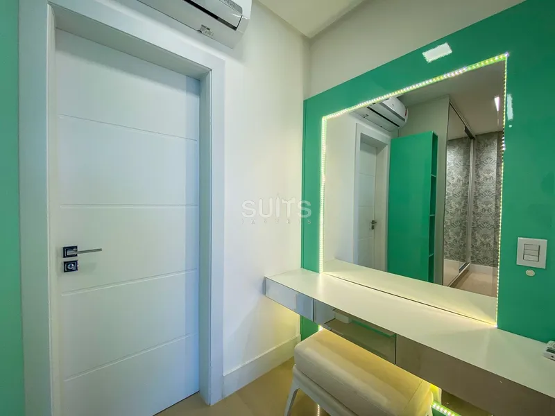 Incrível sobrado mobiliado e decorado à venda no condomínio Enseada: 45ª foto da galeria de imagens do imóvel