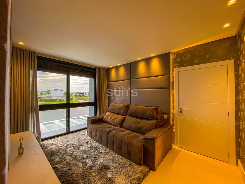 Incrível sobrado mobiliado e decorado à venda no condomínio Enseada: 37ª foto da galeria de imagens do imóvel