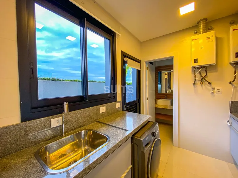 Incrível sobrado mobiliado e decorado à venda no condomínio Enseada: 24ª foto da galeria de imagens do imóvel