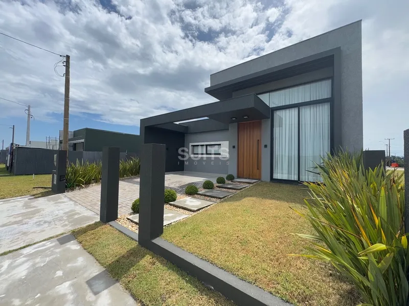 Linda casa à venda no Bairro Planejado Santorini em Xangri-Lá: 1ª foto da galeria de imagens do imóvel