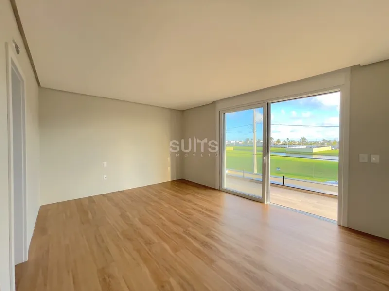 Belíssimo sobrado beira lago no condomínio Sense: 23ª foto da galeria de imagens do imóvel