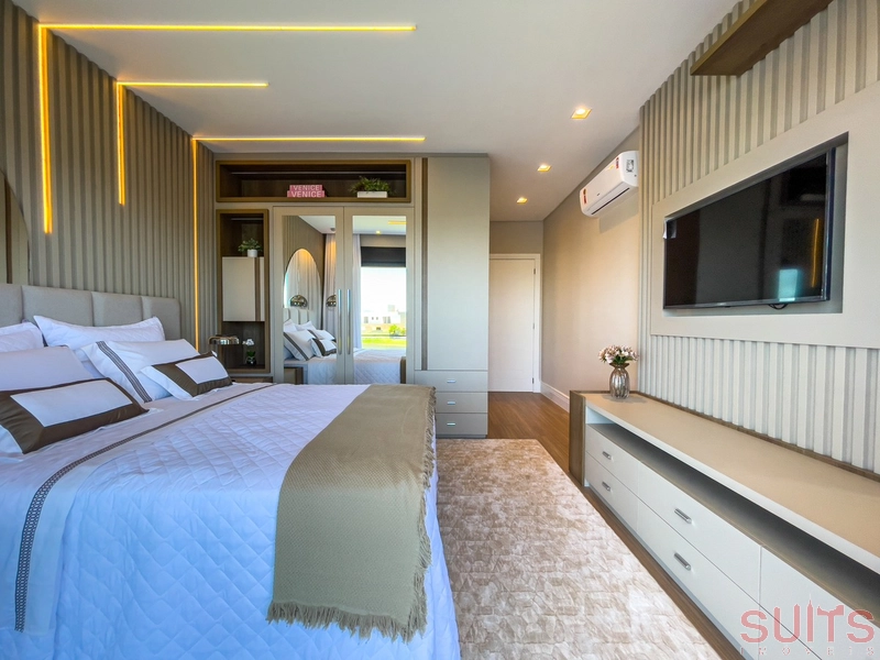 Mansão belíssima nas margens do lago no condomínio Enseada: 68ª foto da galeria de imagens do imóvel