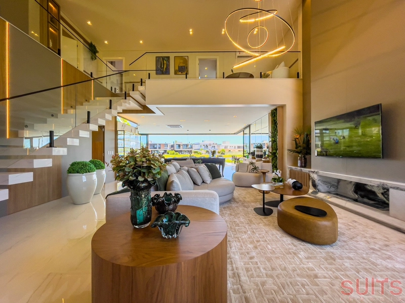 Mansão belíssima nas margens do lago no condomínio Enseada: 6ª foto da galeria de imagens do imóvel