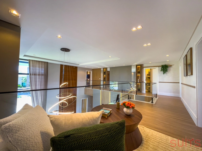 Mansão belíssima nas margens do lago no condomínio Enseada: 52ª foto da galeria de imagens do imóvel