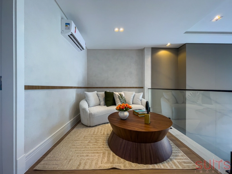 Mansão belíssima nas margens do lago no condomínio Enseada: 50ª foto da galeria de imagens do imóvel