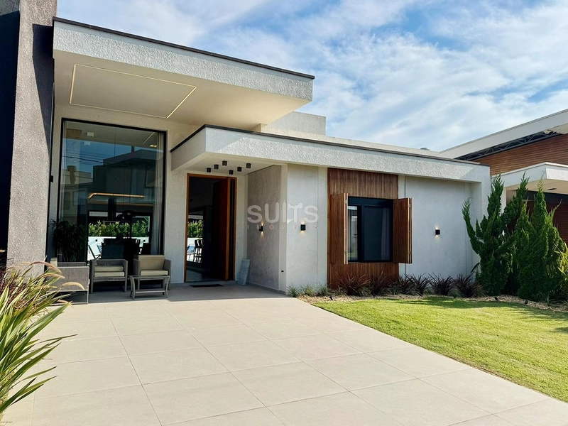 Belíssima casa à venda no Blue : 1ª foto da galeria de imagens do imóvel