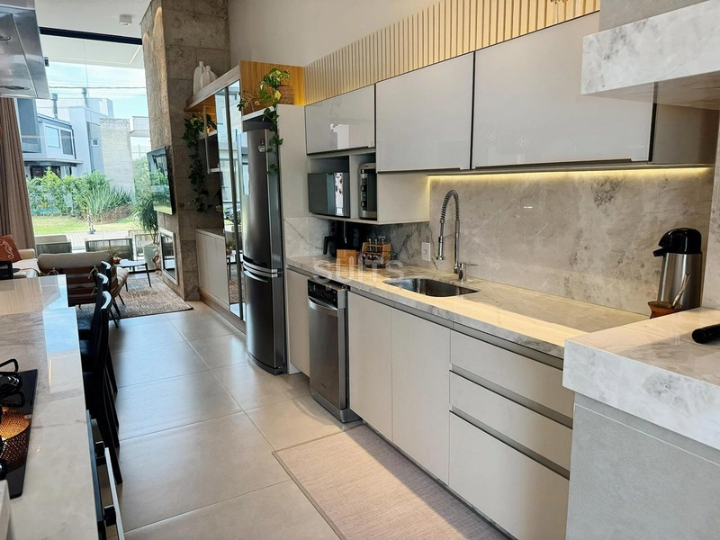 Belíssima casa à venda no Blue : 14ª foto da galeria de imagens do imóvel