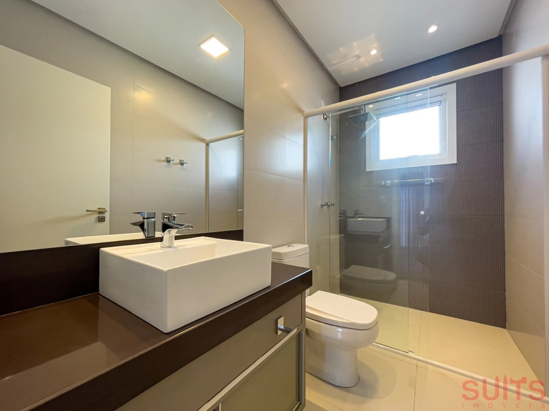 Belo sobrado no condomínio com acesso a lagoa Velas da Marina: 33ª foto da galeria de imagens do imóvel