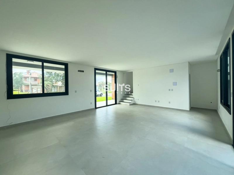 Excelente sobrado à poucos metros do mar na praia de Maristela: 4ª foto da galeria de imagens do imóvel