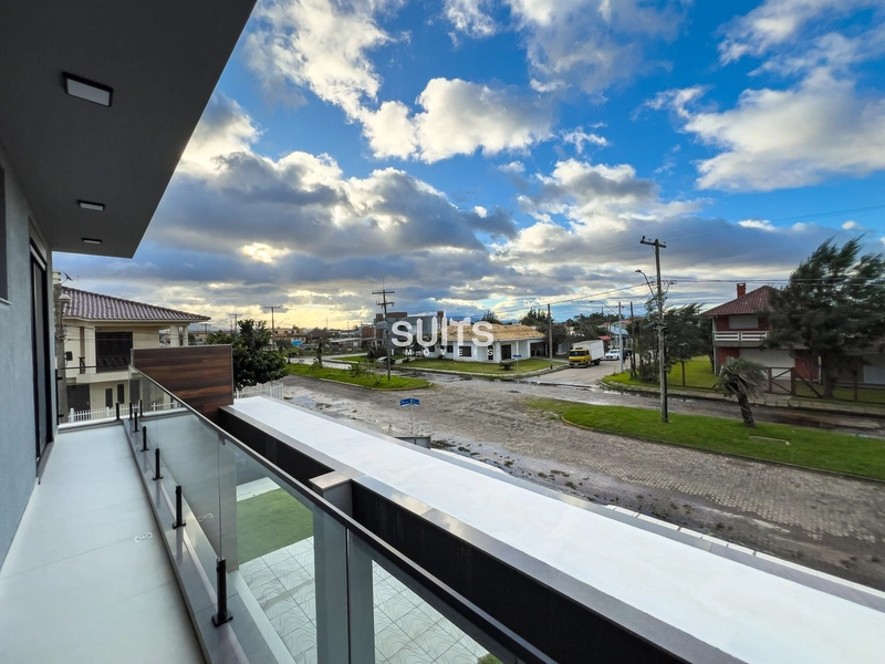 Excelente sobrado à poucos metros do mar na praia de Maristela: 9ª foto da galeria de imagens do imóvel