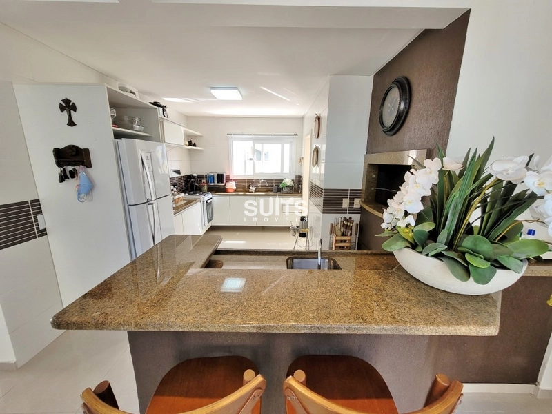 Excelente casa à poucos metros do mar na praia de Rainha do Mar: 14ª foto da galeria de imagens do imóvel