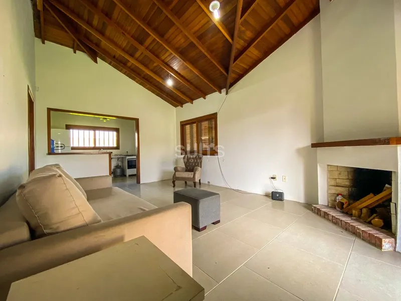 Excelente casa com localização privilegiada no Centro de Xangri-Lá: 2ª foto da galeria de imagens do imóvel