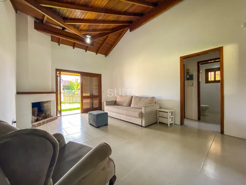 Excelente casa com localização privilegiada no Centro de Xangri-Lá: 4ª foto da galeria de imagens do imóvel