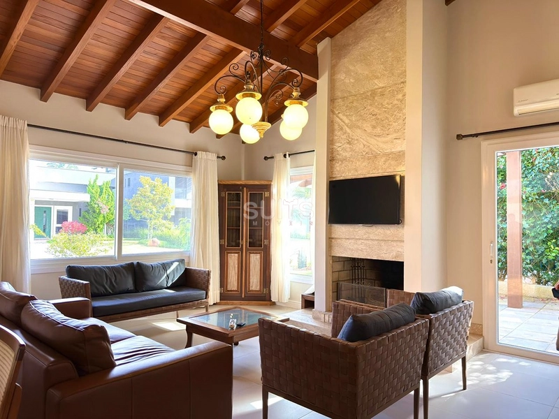 Excelente casa à venda no Condomínio Ventura Club : 8ª foto da galeria de imagens do imóvel